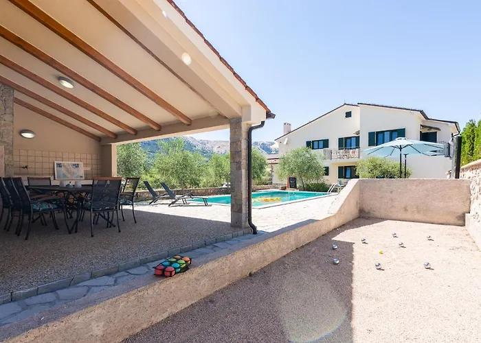 Apartments Garden